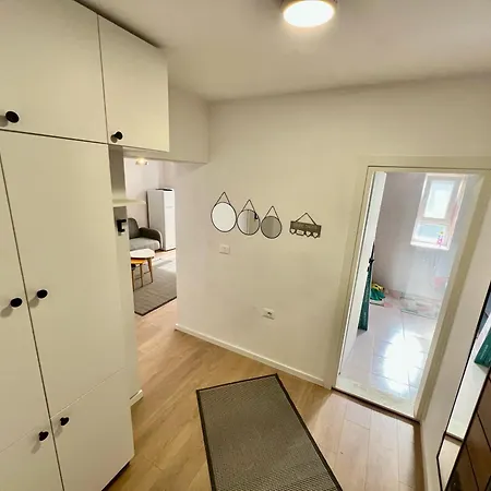 Ida's Apartment *